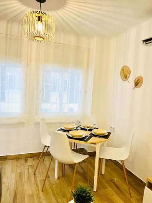 New Spacious And Cozy - Apartment